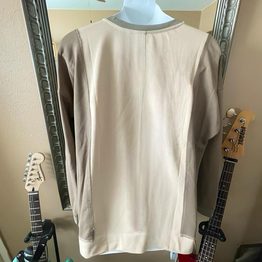 Hacci Taupe Combo Soft Warm Brushed Long Sleeve Top in Size 1X NWT - Picture 5 of 15